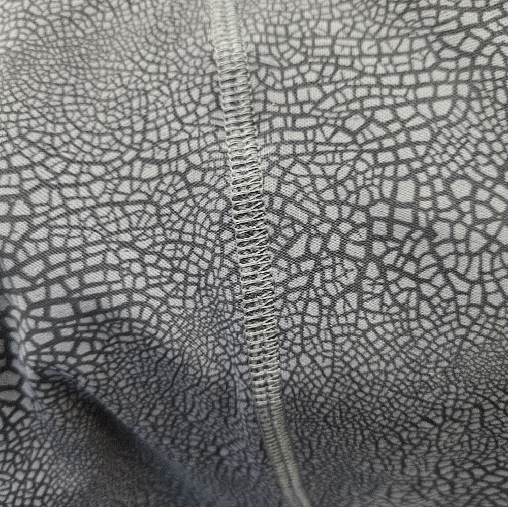 Lululemon Lwggins Size 2 - Picture 4 of 4
